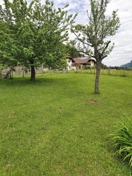Charmantes Ferienhaus In Bester Lage Keutschach am See Kültér fotó