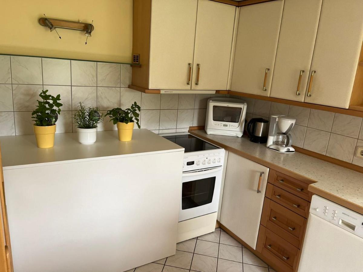 Charmantes Ferienhaus In Bester Lage Keutschach am See Kültér fotó
